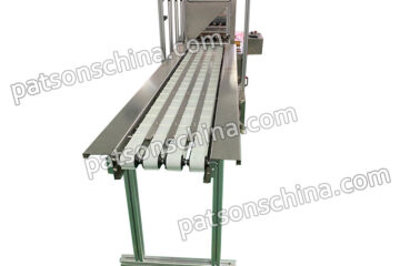 Four side seal disposable hotel supplies packaging machine