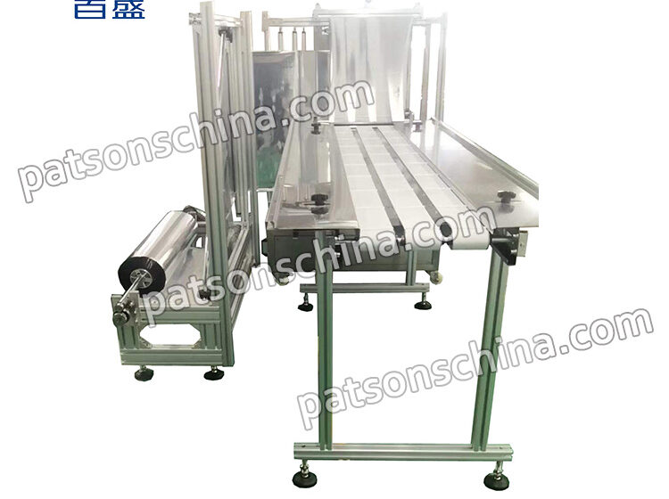 3 Lane Model Fish Type KF94 Face Mask Pakcaging Machine