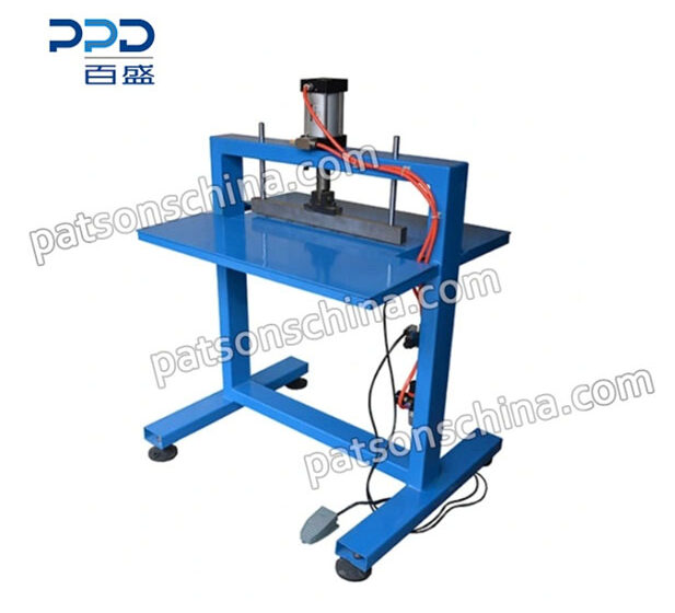 Manual saw blade fixing machine